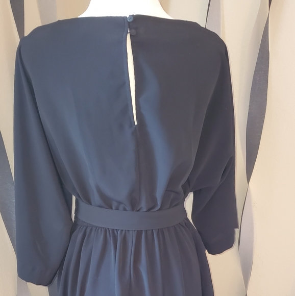 Dress (Black) - Picture 2 of 6